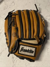 Franklin 4609 9 1/2  Youth RTP Baseball Glove Black Brown