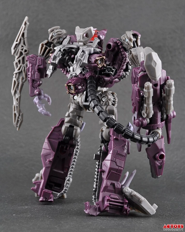 Transformers Dark of the Moon Decepticon Voyager Shockwave 6" Action Figure Toy - Image 3 of 4