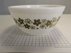 Vintage Pyrex Crazy Daisy Spring Blossom 402 1 1/2 Quart Mixing Bowl