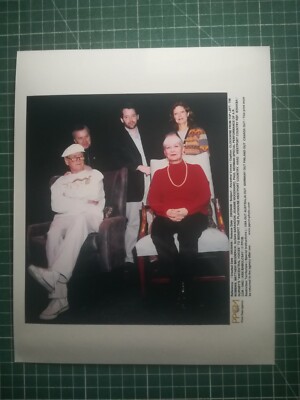 vg066 Foto 2002 sehr guter Zustand Agentur PPCM - P NEWMAN J WOODWARD S S SARANDON M STICKEREI