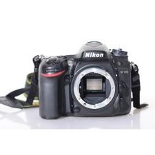Nikon D7100 Digitalkamera - Digitale Spiegelreflexkamera mit 5992 Auslösungen 