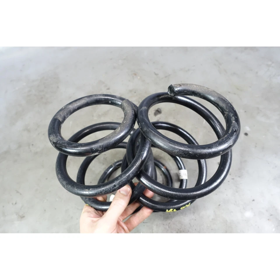 2020-2024 BMW X3M F97 Factory Front Coil Spring Pair Left Right OEM - Image 3 of 4