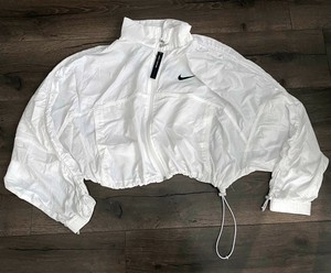sportswear swoosh crop jacket