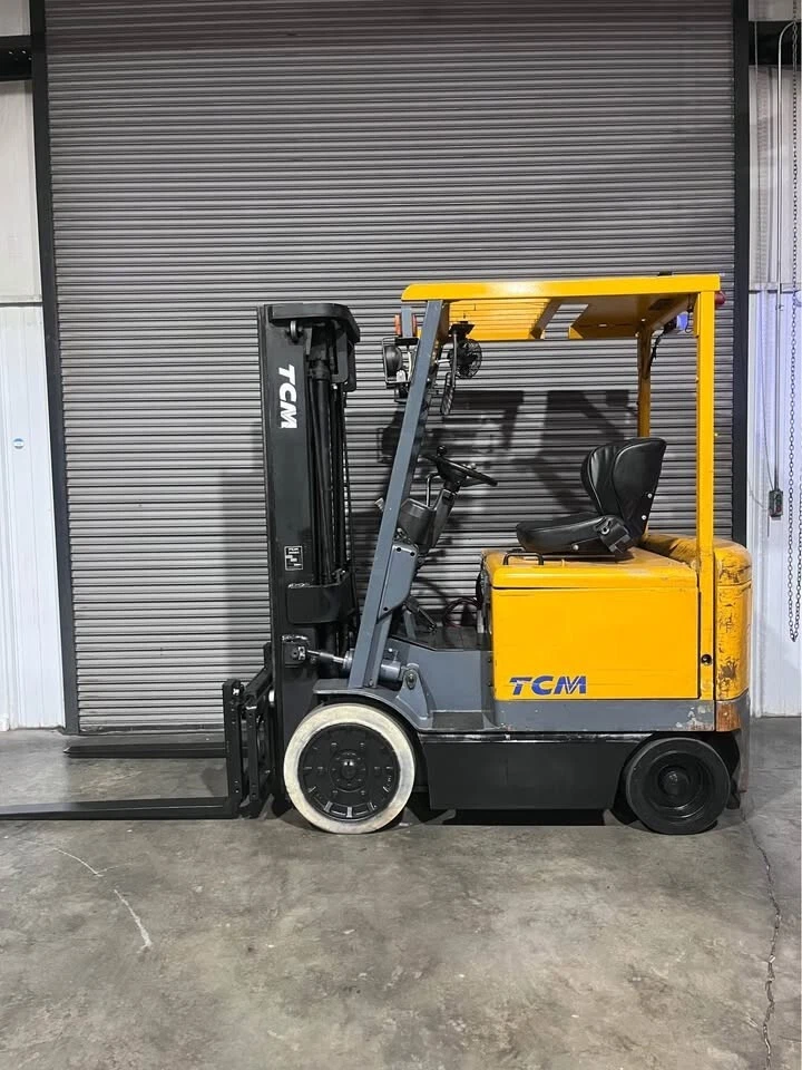 🤩🔋 TCM FCB25A4 Forklift – 5,000 lb Lift, 3-Stage Mast, Side Shift, 36V Electri - Image 2 of 4
