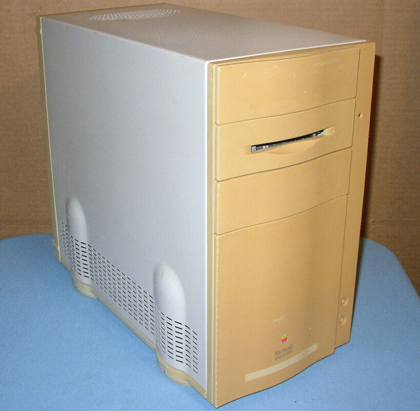 Apple Macintosh Quadra 800 Computer for Parts/Repair + 840av Apple Macintosh Quadra 800 Computer for Parts/Repair + 840av