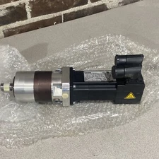 NEW LENZE MCS06F41LRS0B0-B11N-ST5S00N-R2SU SERVO MOTOR VOGEL 460133 TYPE MPV00