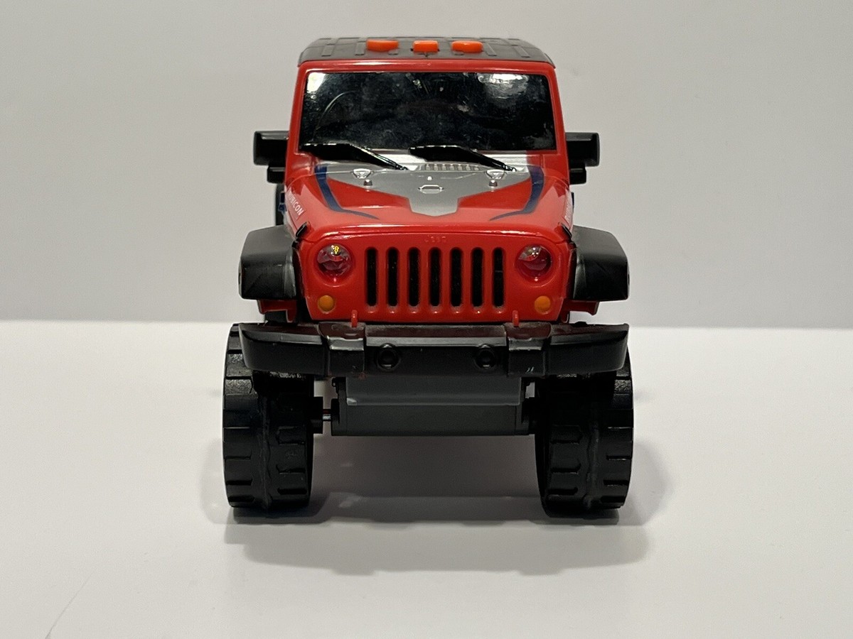 Jeep Wrangler Rubicon ミニカー レッド Model Car Jeep Wrangler Rubicon Off-Road Red Convertible