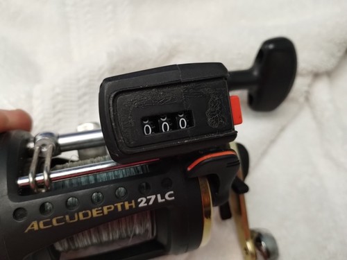 DAIWA ACCUDEPTH 27LC DIRECT DRIVE BUILT-IN LINE COUNTER RIGHT HAND RETRIEVE - Picture 3 of 11