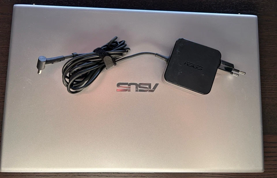 ASUS VivoBook 15 15,6” – i7 10ª Gen – 8GB RAM – 512GB SSD – NVIDIA 4GB - Immagine 2 di 4