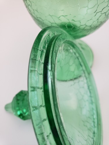 L.E. Smith Green Depression Glass Footed Candy Dish + Lid Molded Crackle Pattern - Picture 11 of 12