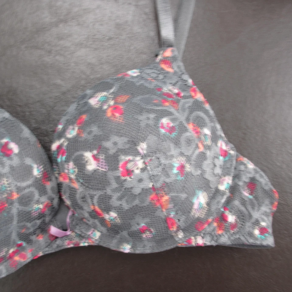 Sujetador Xhilaration 34A Gris Floral Acolchado Con Aros Cierre Ajustable Espalda Foto 4 de 4