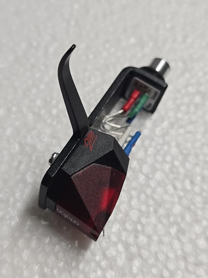 Cartucho Ortofon 2M vermelho genuíno montado em headhell preto estilo SH-4 genérico  - Imagem 2 de 4
