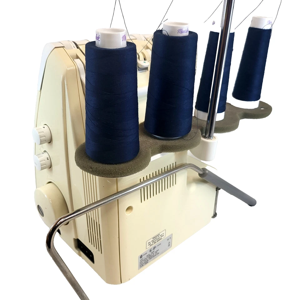 Máquina de coser Bernina 1150MDA Overlock/Serger Foto 3 de 4