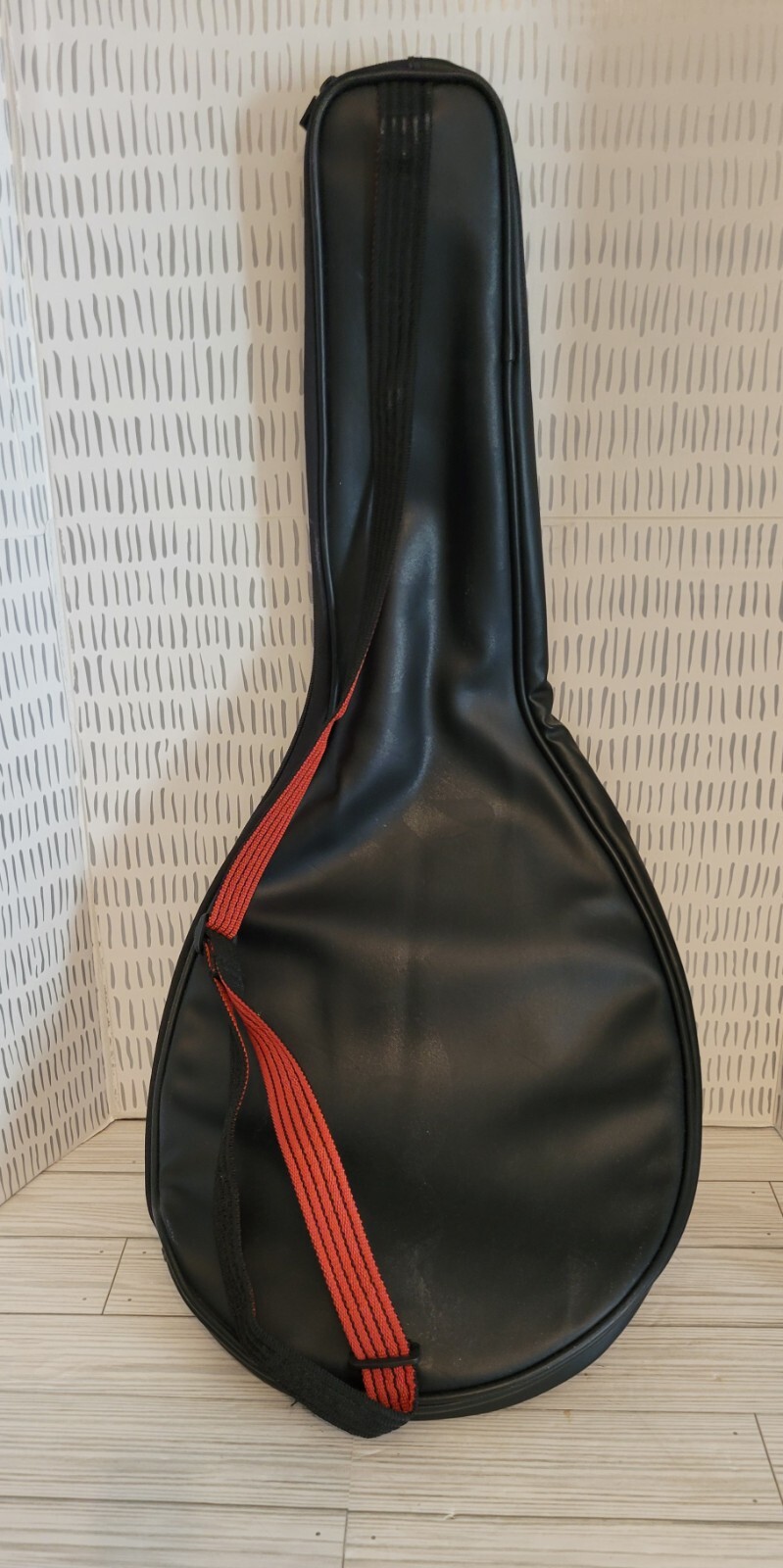 Picture 2 of 4