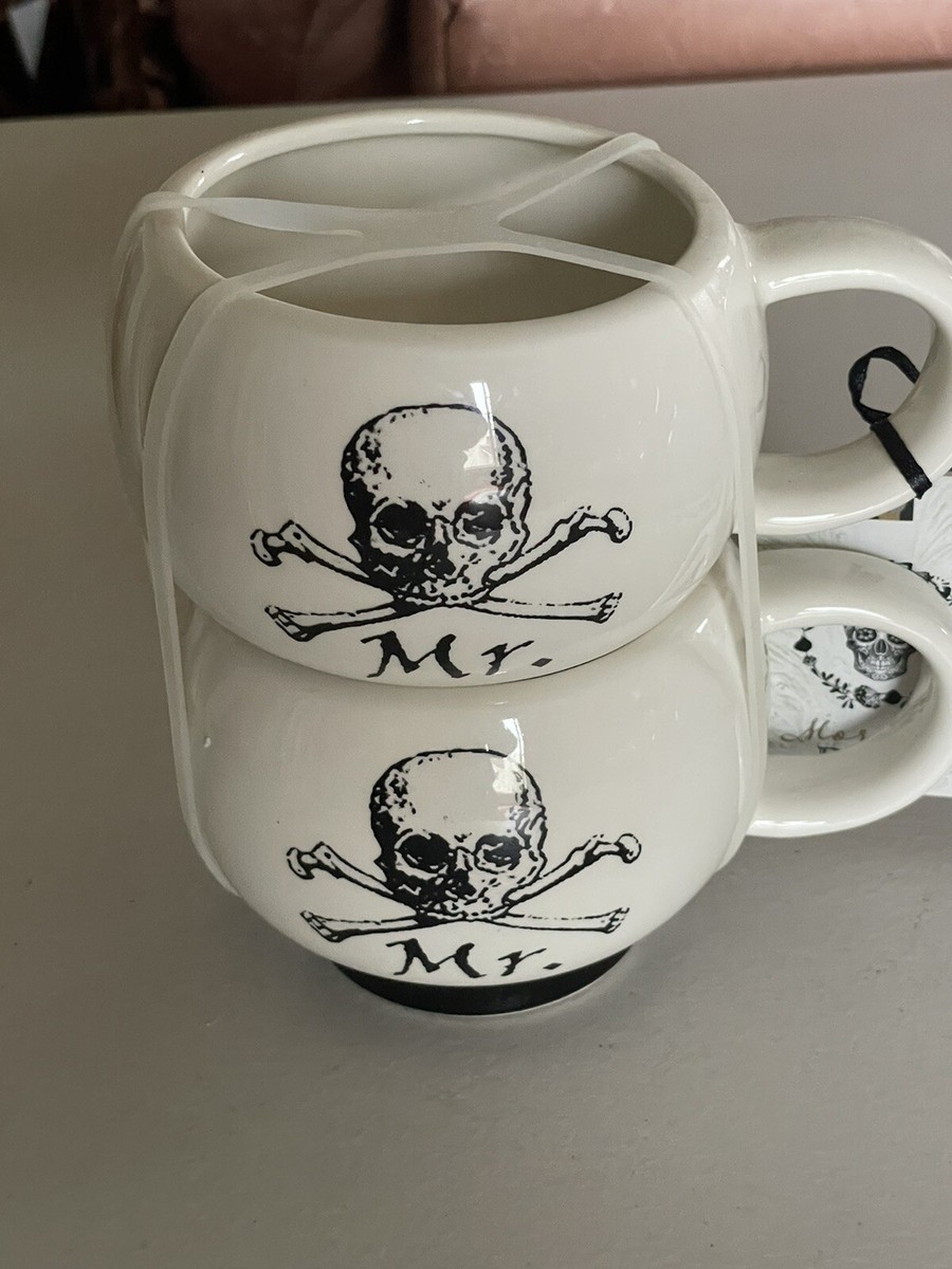 ARLINGTON DESIGN MORTAR & BONE MR&MR SCULL & CROSSBONE MUG