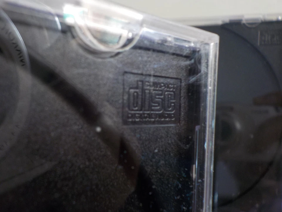 Custodie per CD Nera/Trasparente Jewel Case Pari al Nuovo -  COMPRO FUMETTI SHOP - Immagine 3 di 4