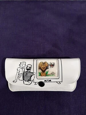 Vintage Child Eye Glasses Case, Hologram Flicker Image, 1950's Fun Collection - Image 1 of 4
