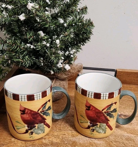 NEW Lenox Winter Greetings Everyday Birds Coffee Mugs - Set of 2 NEW w/Tag