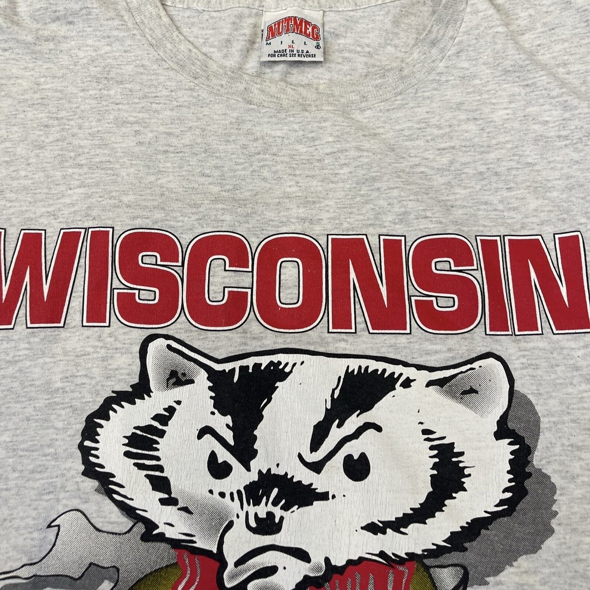 Vintage Wisconsin Badgers Breakthrough Nutmeg Mills T-shirt 90s