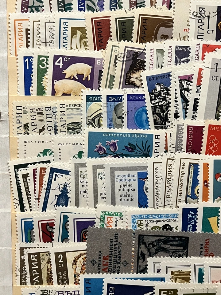 HUGE INVESTOR'S LOT OF BULGARIA STAMPS STUFFED IN A STOCK PAGE - Image 4 of 4