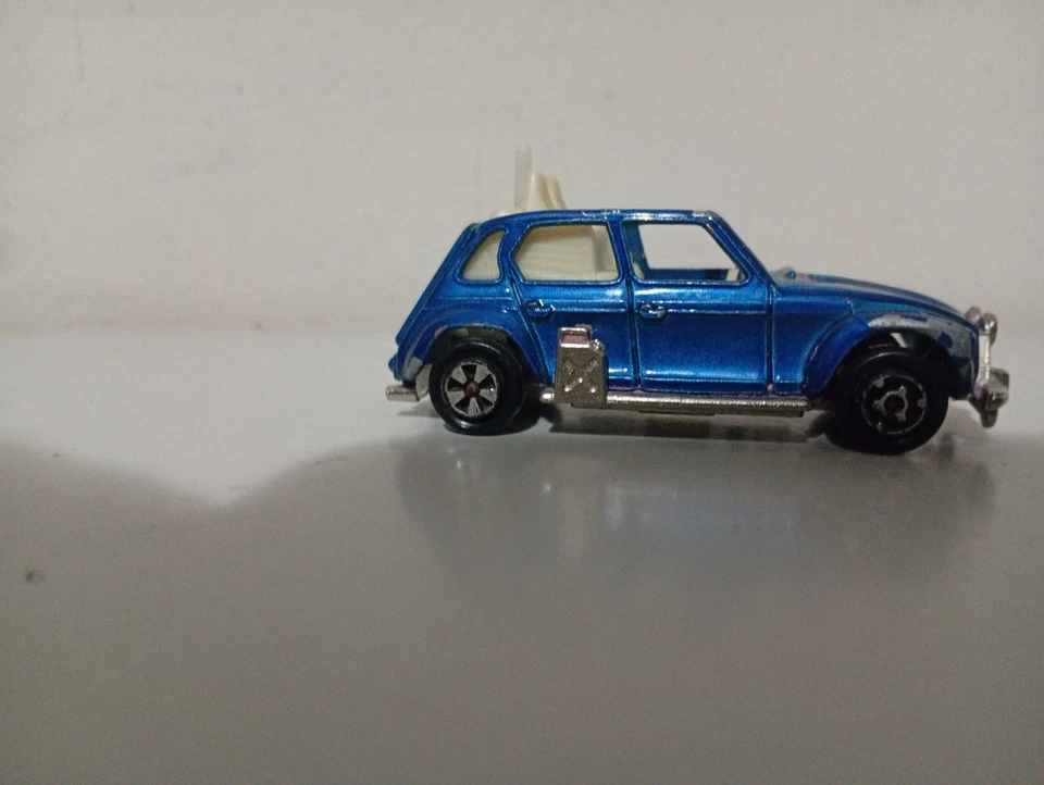 Citroen Dyane Majorette 1/60 - Immagine 3 di 4