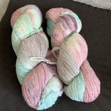 alpaca wool blend yarn hank 2 100g  A893 