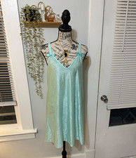 80s vintage coquette babydoll dress slip with bow detail 100 nylon made in USA