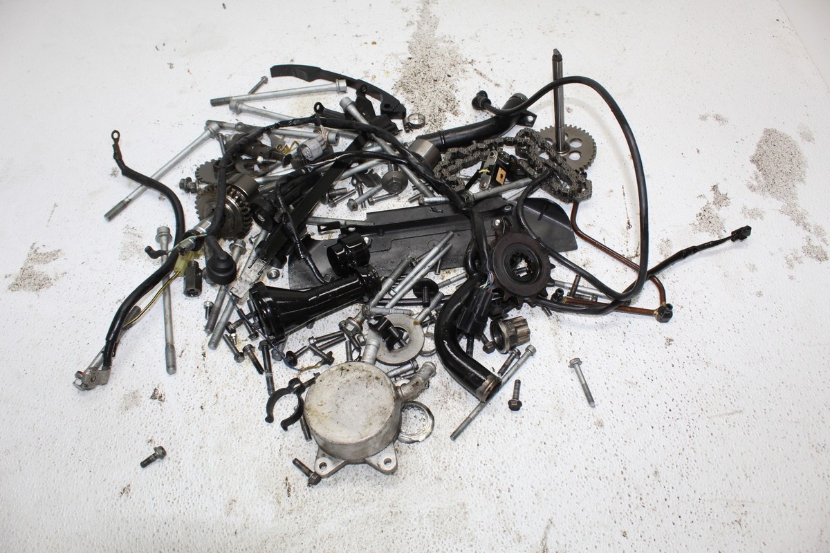 11-13 KAWASAKI NINJA 1000 ZX1000G PARTS AND HARDWARE LOT | eBay