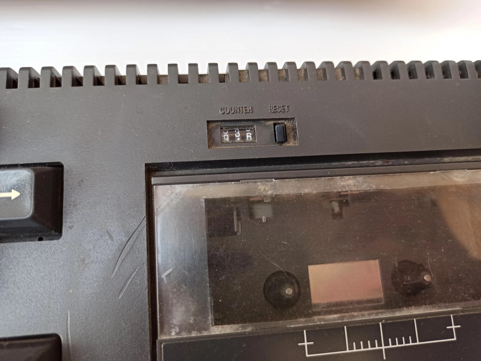 Additional photo for Amstrad CPC464 Retrocomputer with Spare Parts - Not Working