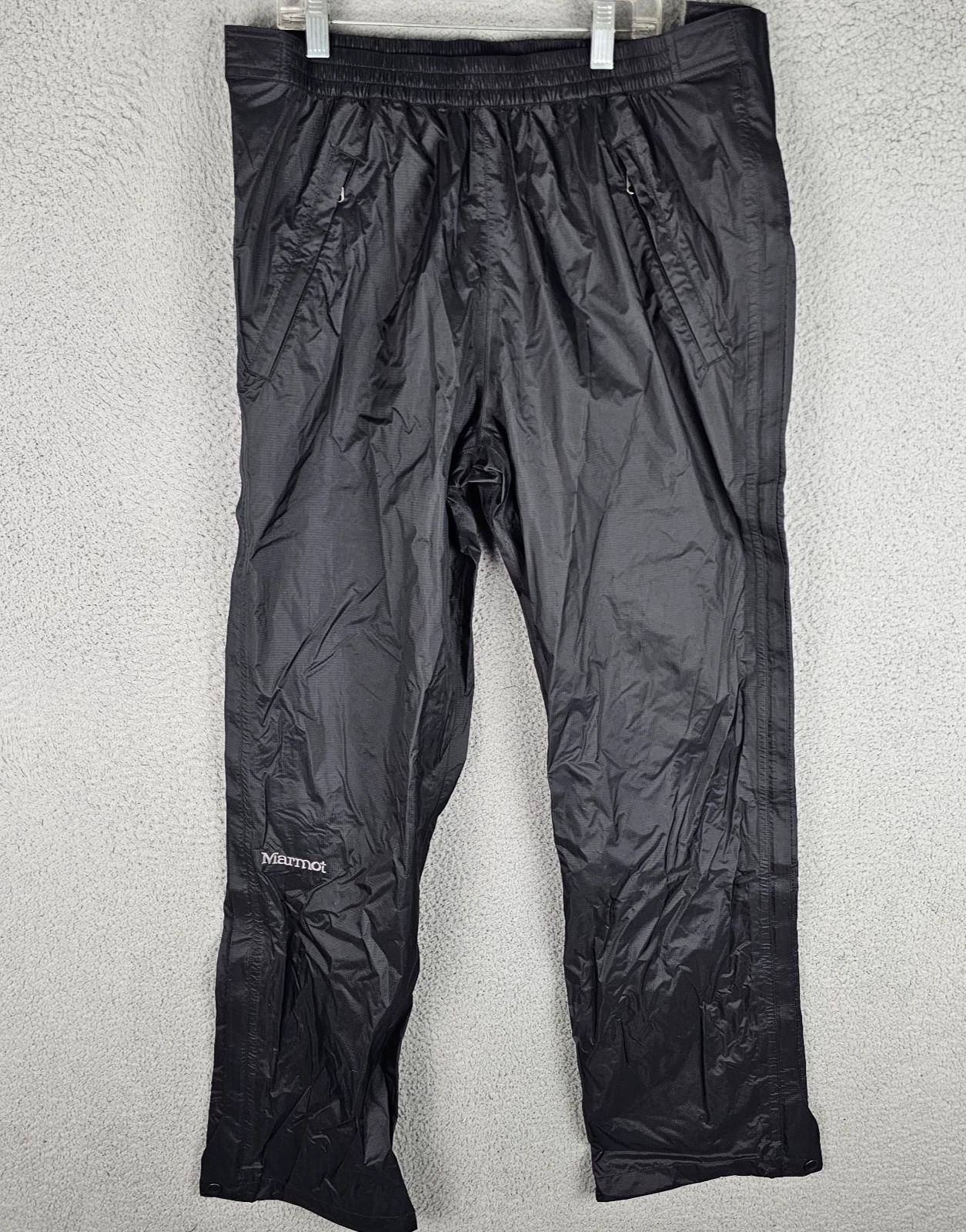 Marmot PreCip Eco Rain Pants Men's L Hiking Waterproof Side Zip Hem Outdoor
Opens in a new window or