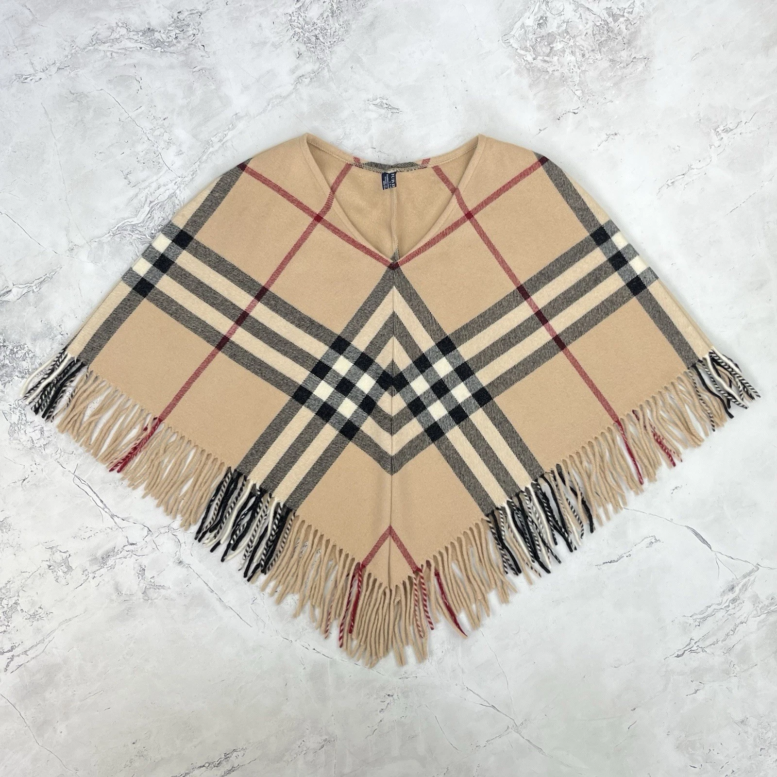 Burberry Beige Nova Check Merino Wool Cashmere Tassel Poncho One Size
Opens in a new window or tab