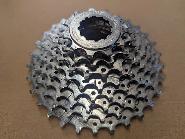 Shimano Deore XT 8 speed 11-30t Cassette CS-M737-1 Made in Japan