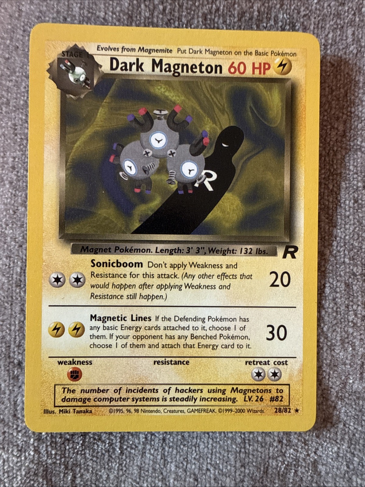 Dark Magneton 28/82 Team Rocket Regular