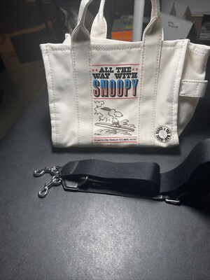 Peanuts X Marc Jacobs The Traveler Canvas Tote Bag Snoopy READ