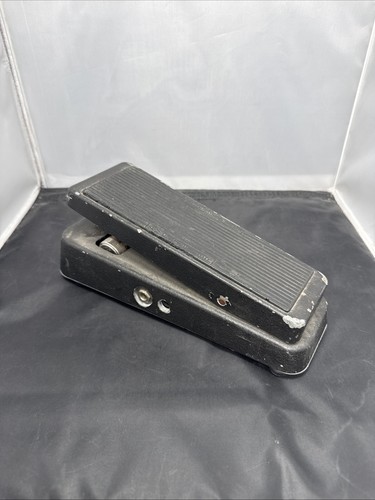 Dunlop Cry Baby GCB-95 Wah Guitar Pedal for Electric Guitar Analog