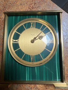 New Vintage Gucci Green Malachite Clock Gucci G-Timeless 18K Yellow Gold, Stainless Steel  main image 2
