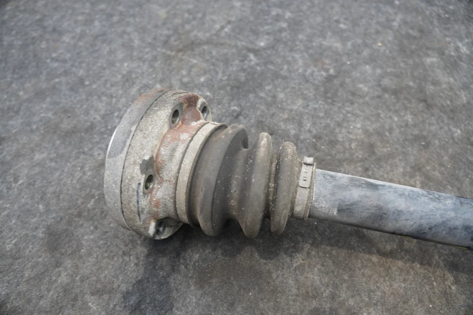 Eixo traseiro direito CV 4G43-43402-AB fabricante de equipamento original Aston Martin V8 Vantage 2008 - Imagem 4 de 4