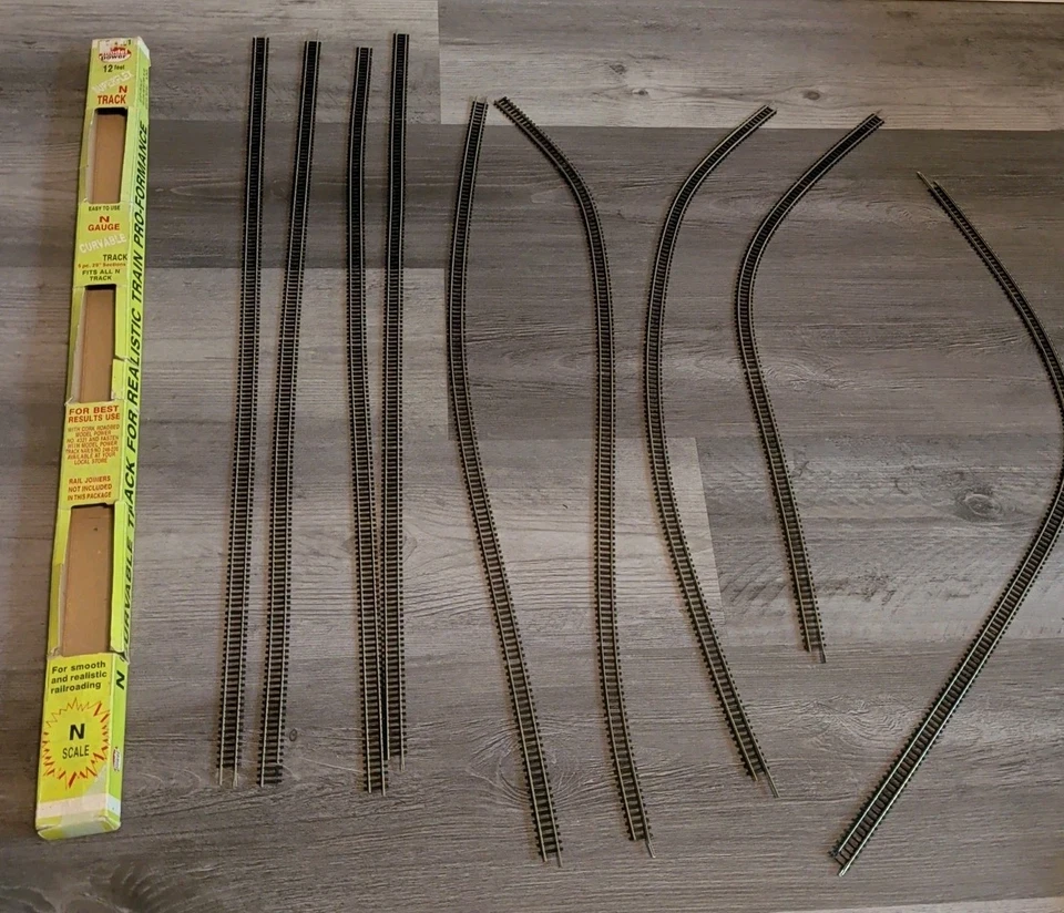 Model Power & Atlas N Gauge Superflex Train Track 9 pieces Total Curvable 29" - Image 2 of 4