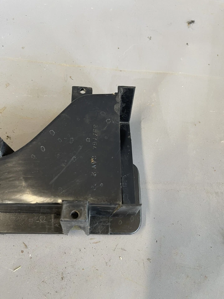 1978-1987 Cutlass Monte Carlo A/C painel duto de ventilação prateleira Grand Prix El Camino 442 - Imagem 2 de 4