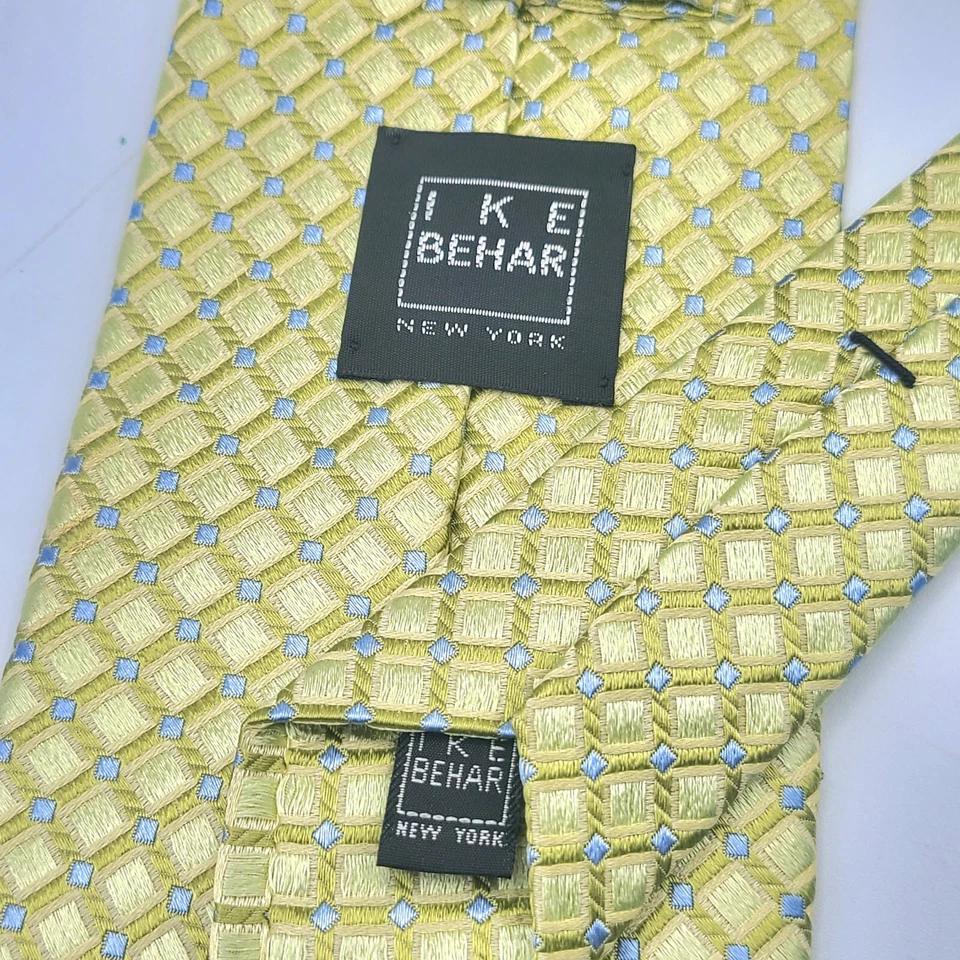 CORBATA HOMBRE IKE BEHAR 100% SEDA VERDE/AZUL ANCHO GEOMÉTRICO: 3.7/8" LARGO: 60" Foto 3 de 4