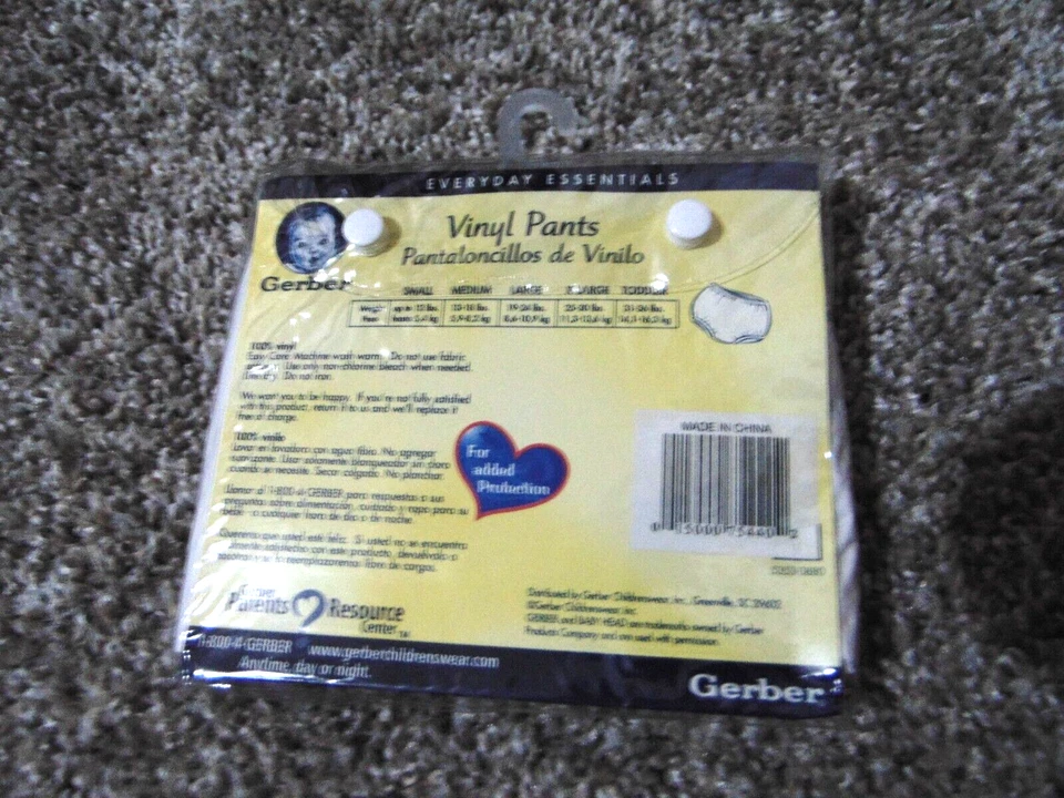 Paquete de 3 pantalones cortos de plástico de vinilo Gerber para niños pequeños cubiertas de pañales 31-36 libras Foto 3 de 4