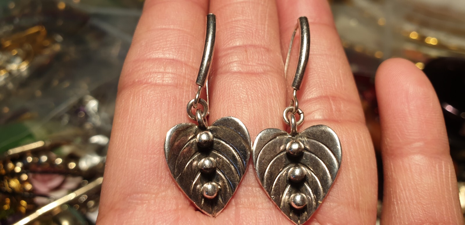 Pretty Solid silver earrings in used condition - image 3