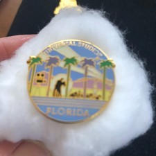 Vintage Universal Studios Florida Palm Pinnacle Designs Trading Pin