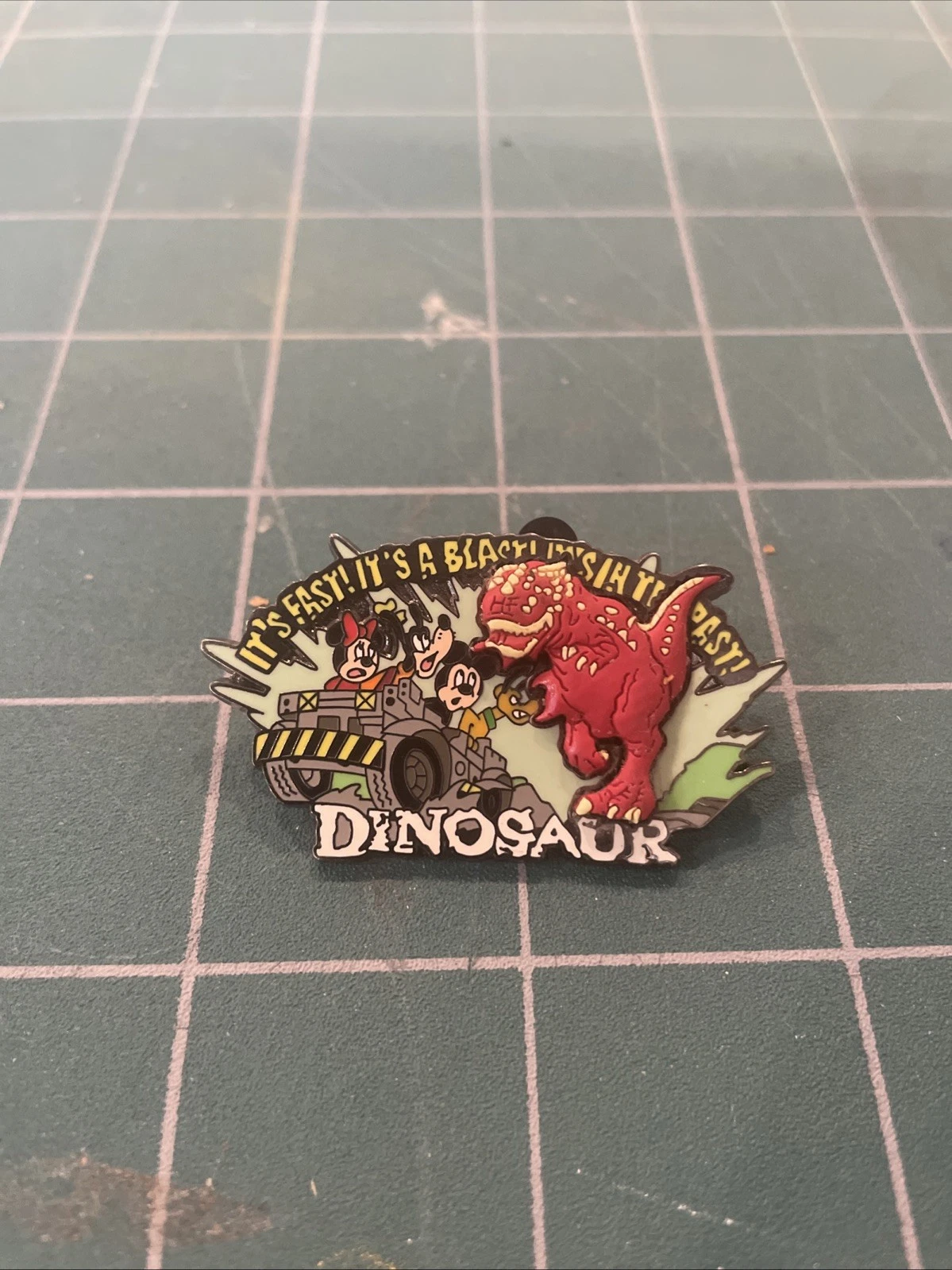 Disney Animal Kingdom Dinosaur Ride Carnotaurus Jeep 2008 Pin RETIRED RIDE