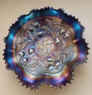 NORTHWOOD CARNIVAL GLASS STIPPLED STRAWBERRY AMETHYST BOWL