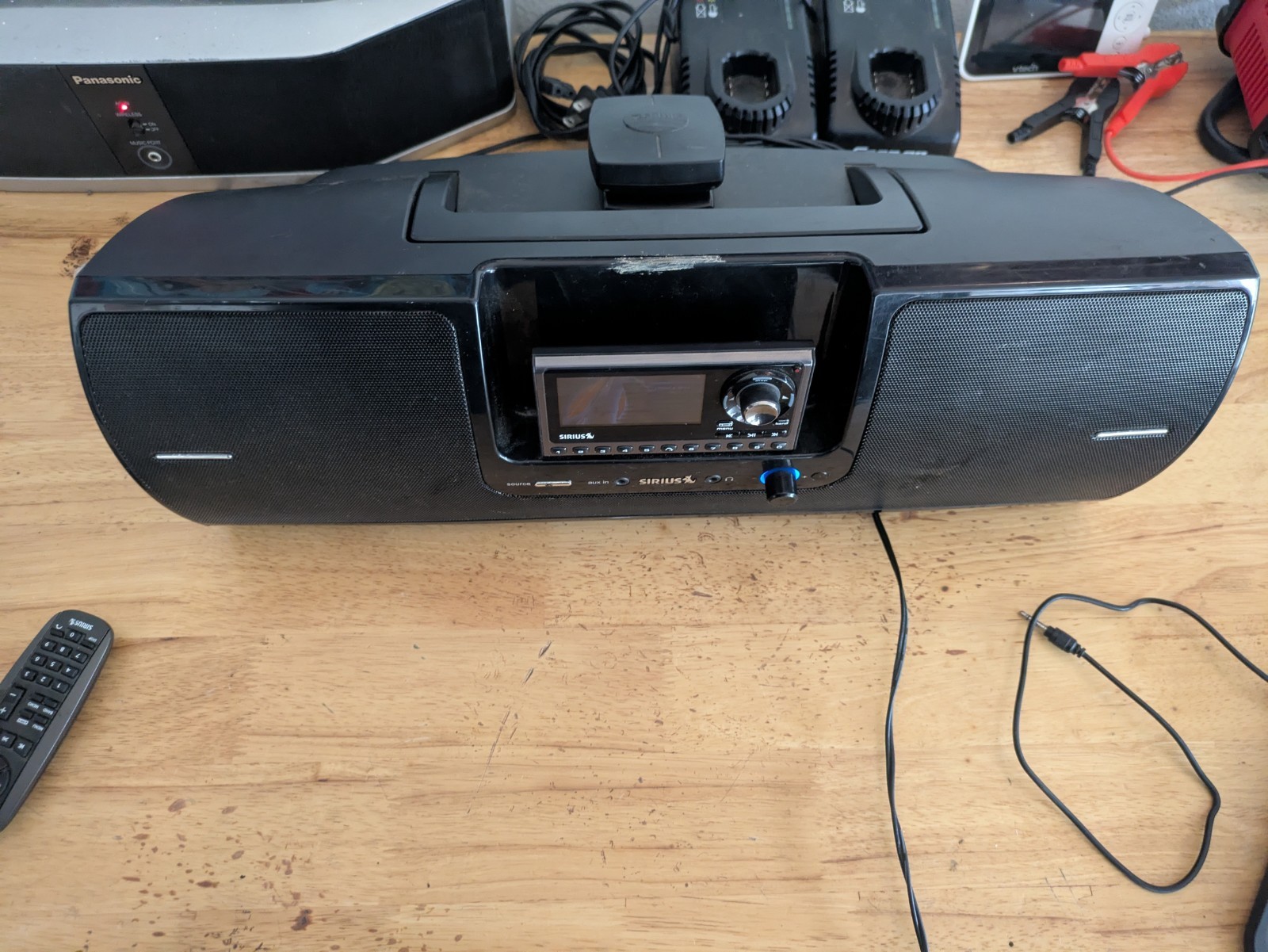 Sirius XM Radio Portable Boombox SUB X 2 ( read Description 