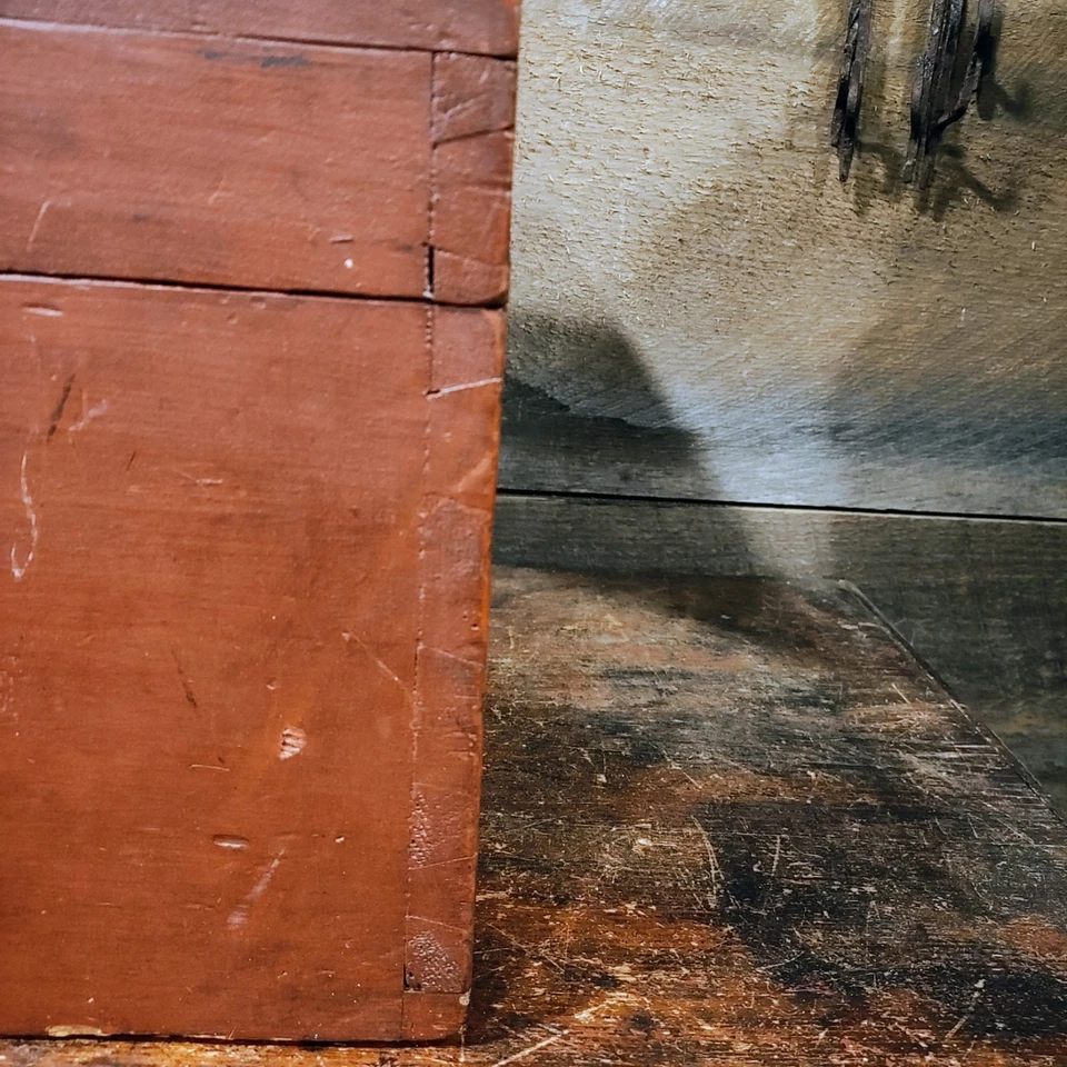 18th Century Dovetailed Keepsake Box - Image 4 of 4