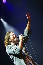 Eddie Vedder of Pearl Jam at the House of Blues in Chicago Illinois Old Photo 4