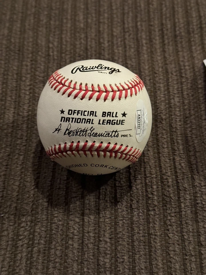 Stan Musial Signed Baseball Bart Giamatti HOF 3000 Hit Autograph JSA Authentic - Image 2 of 3