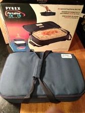 Pyrex Portables 4-Piece Glass Bakeware and Food Storage Set pre-owned nice shape